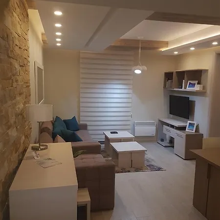 Lux B1 Milmari *