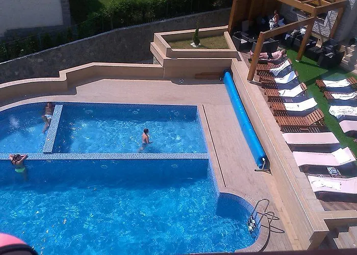 아파트 Lux B1 Milmari 카파오닉