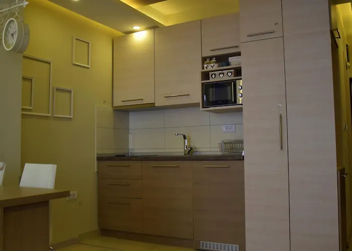 Lux B1 Milmari 아파트